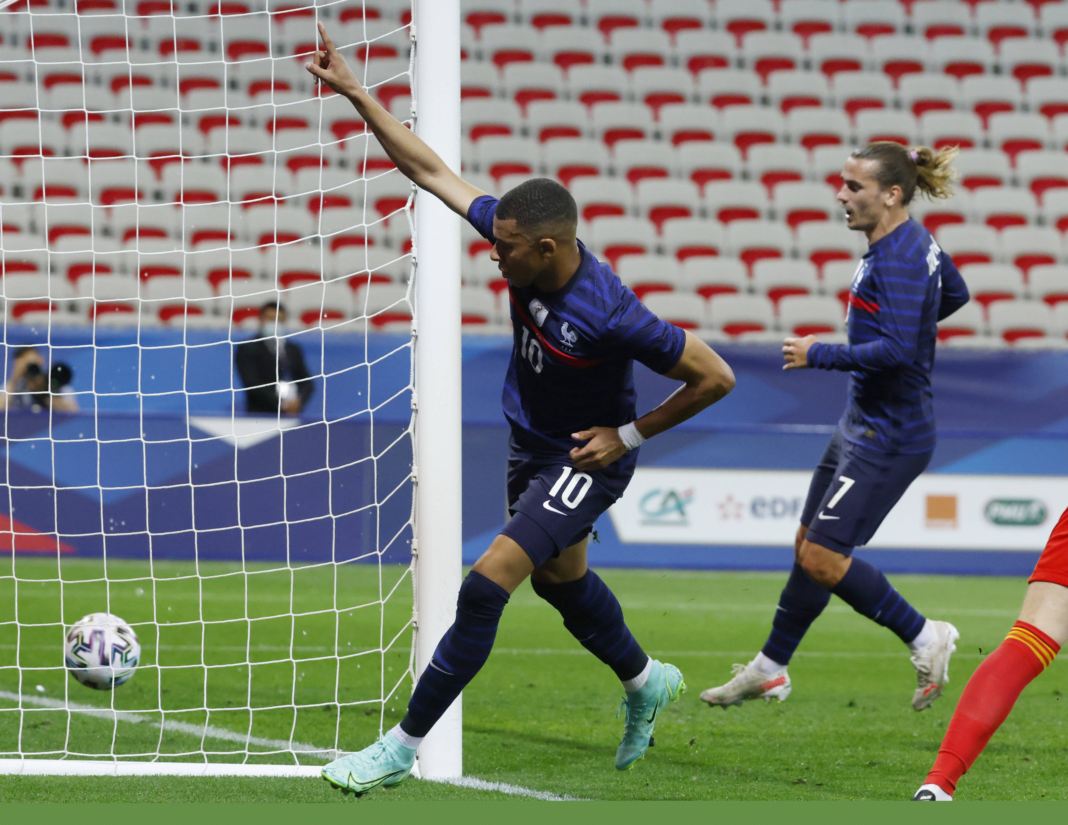 U21联赛决赛阶段赛程：11月22日至12月8日在珠海、海口进行