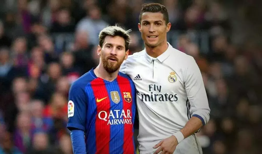 有爱!梁靖崑1-2不敌小勒布伦一脸惊讶,孙颖莎微笑着帮他复盘失利