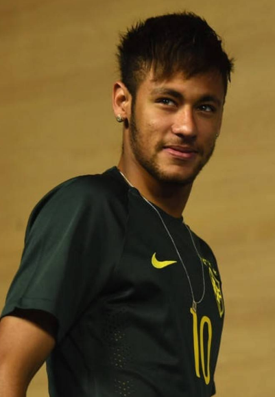 纳帅谈施蒂勒落选：和球员沟通过了，斯图加特对此不满才正常