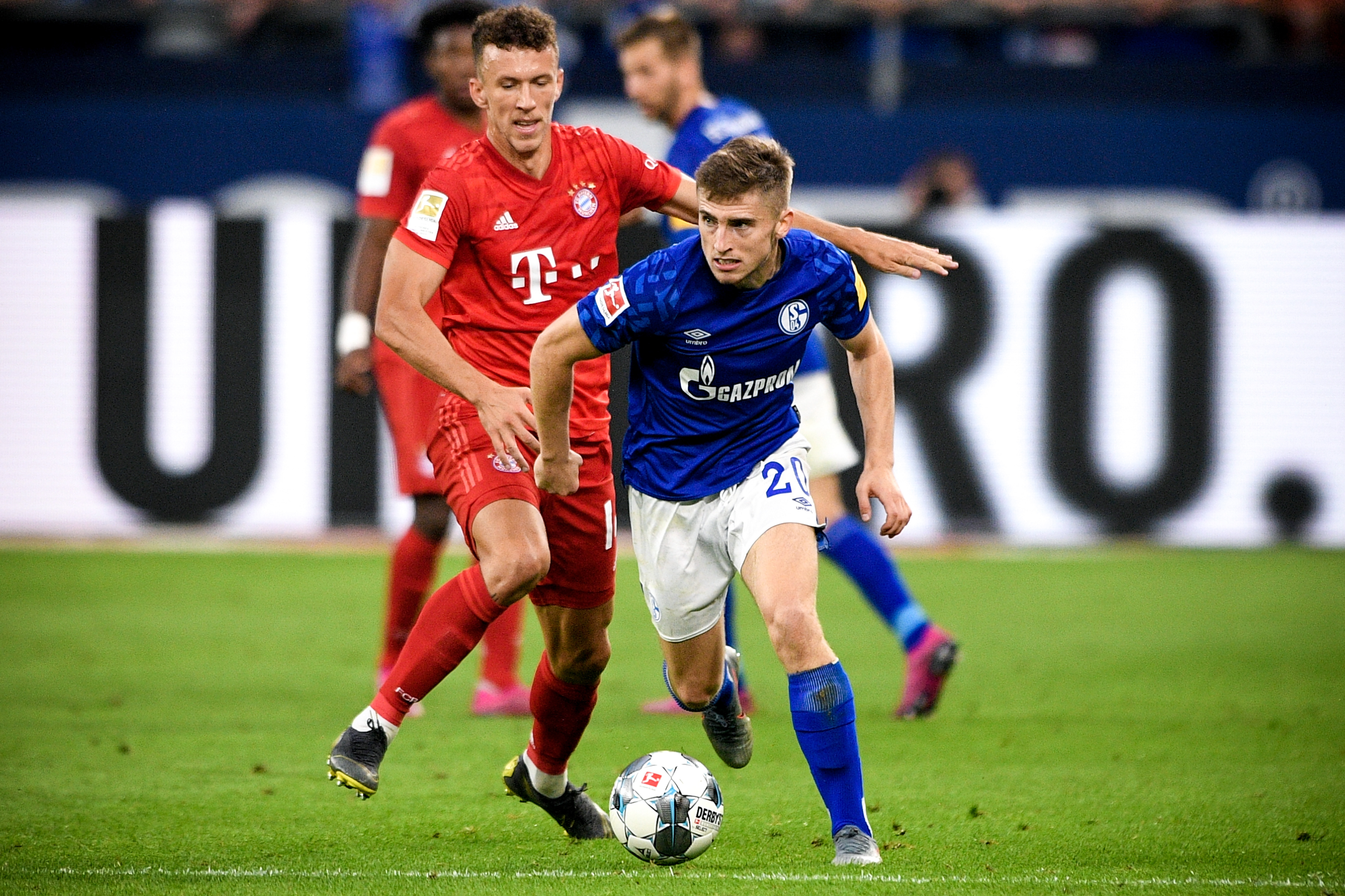 塞尔吉尼奥谈外号“塞鸟”：我像鸟一样，带着大家飞